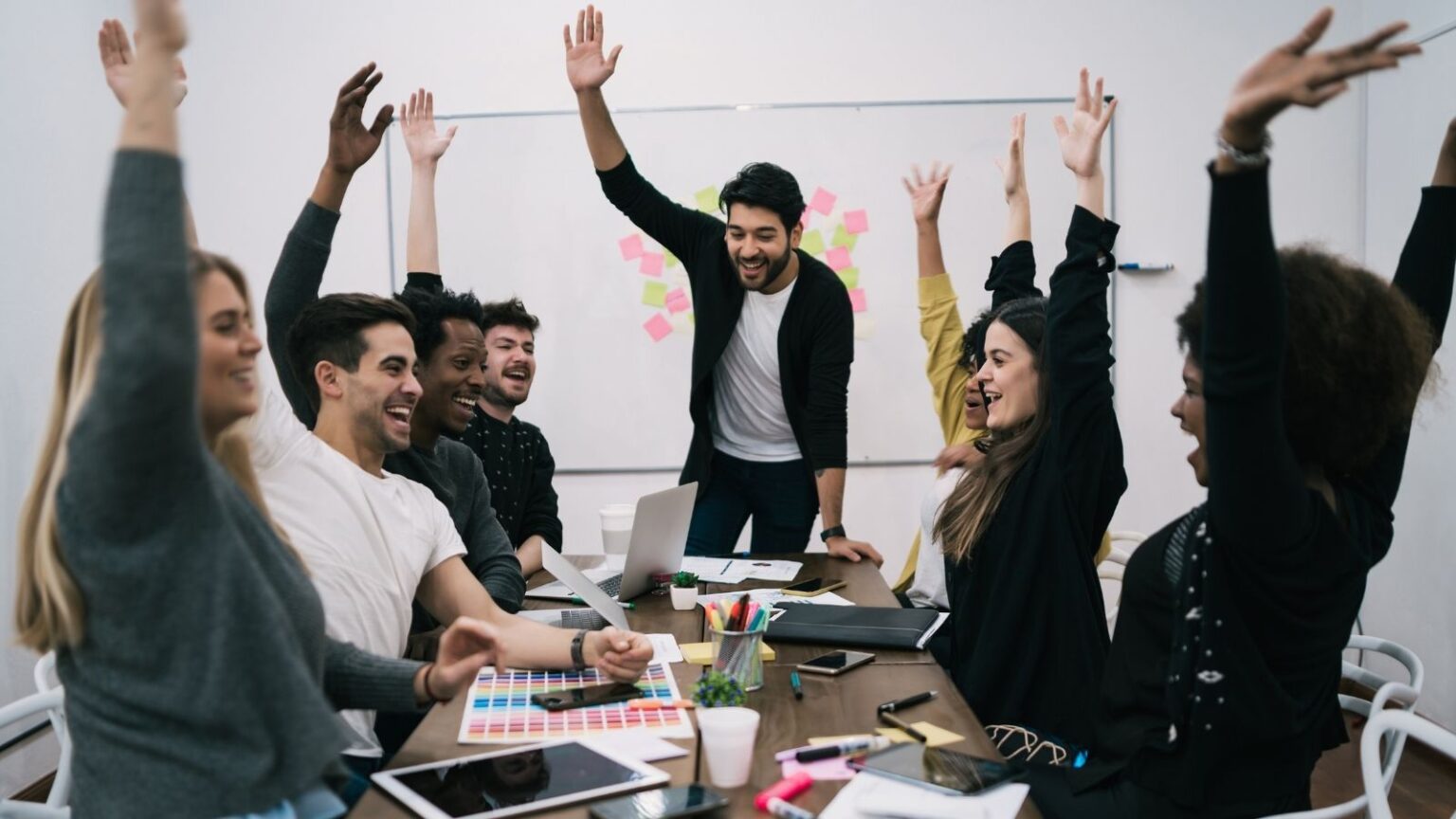 What Makes a Good Team Leader? A Guide to Effective Team Leadership ValiantCEO