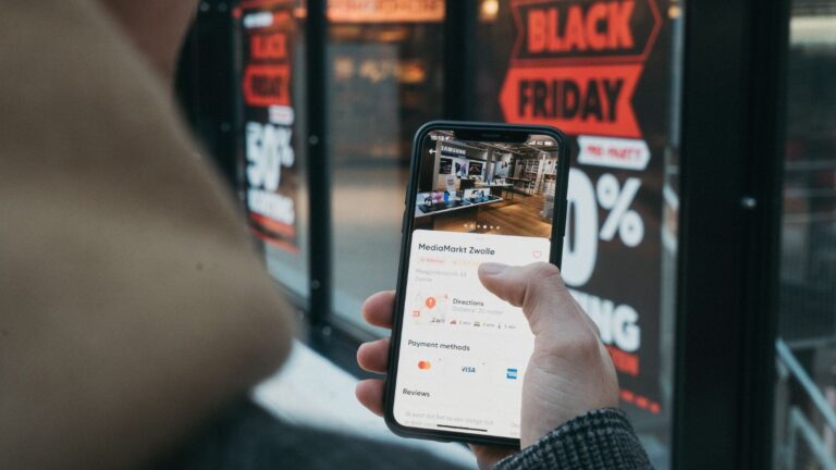 4 Ways To Actually Save Money On Black Friday - Updated 2021