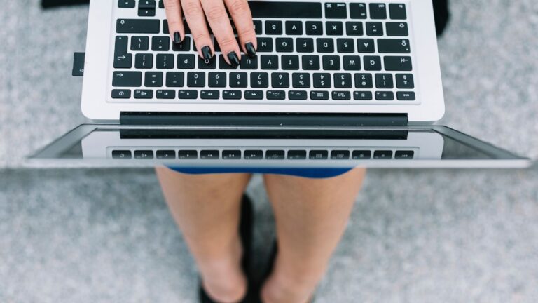 8 Of the Best Social Media Management Tools to Try - Updated 2021