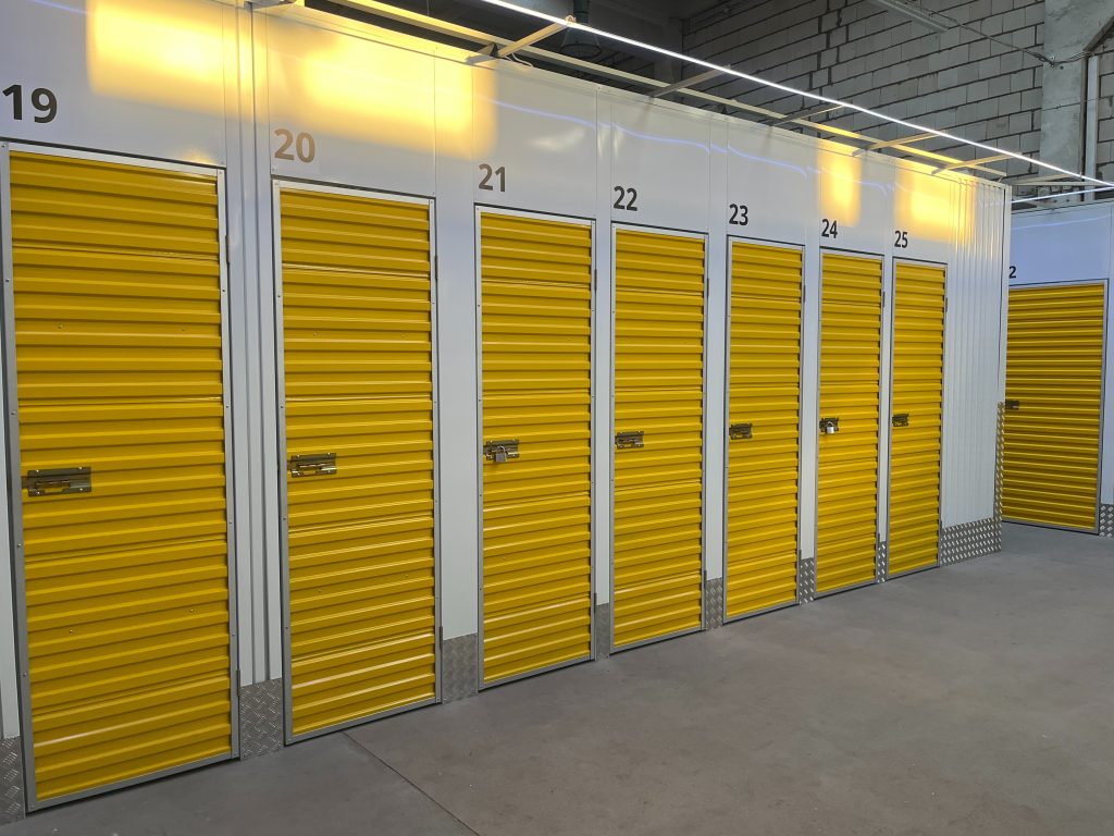 Tech Innovations Revolutionizing SelfStorage Management ValiantCEO