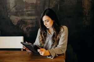 10 Reasons Why You Should Hire A Virtual Executive Assistant