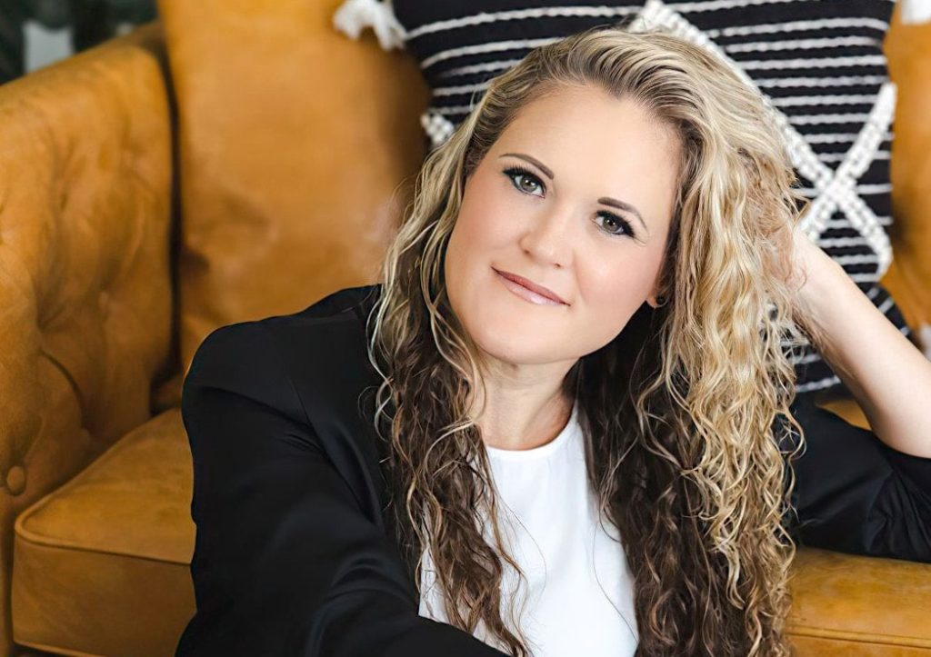 From Fear to Resilience: Shannon McNiece's Journey as a Conscious Change Maker 1 Shannon McNiece