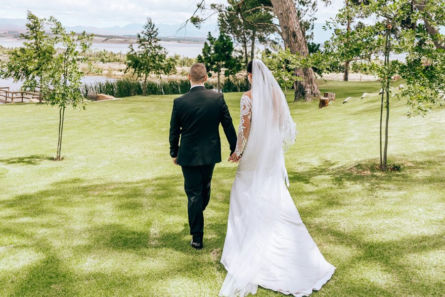 Creating a Romantic Outdoor Wedding With Lasting Impact: A Guide