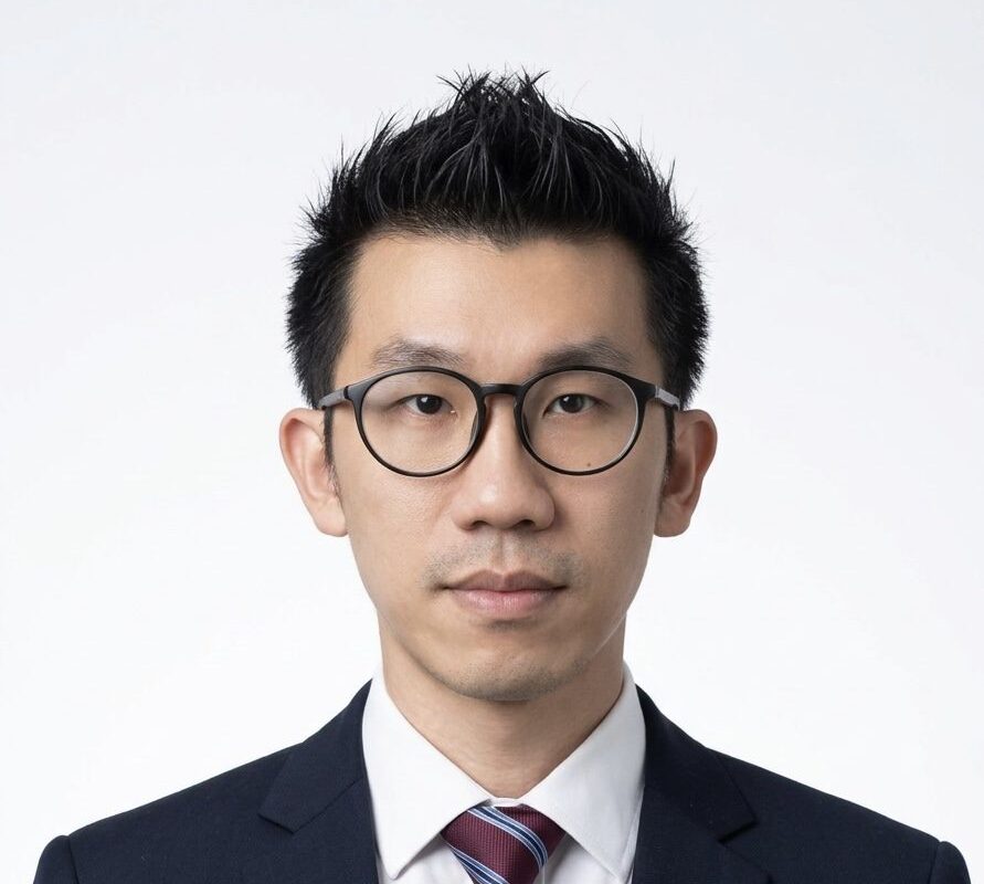 Welly Mulia Portrait e1774885064942