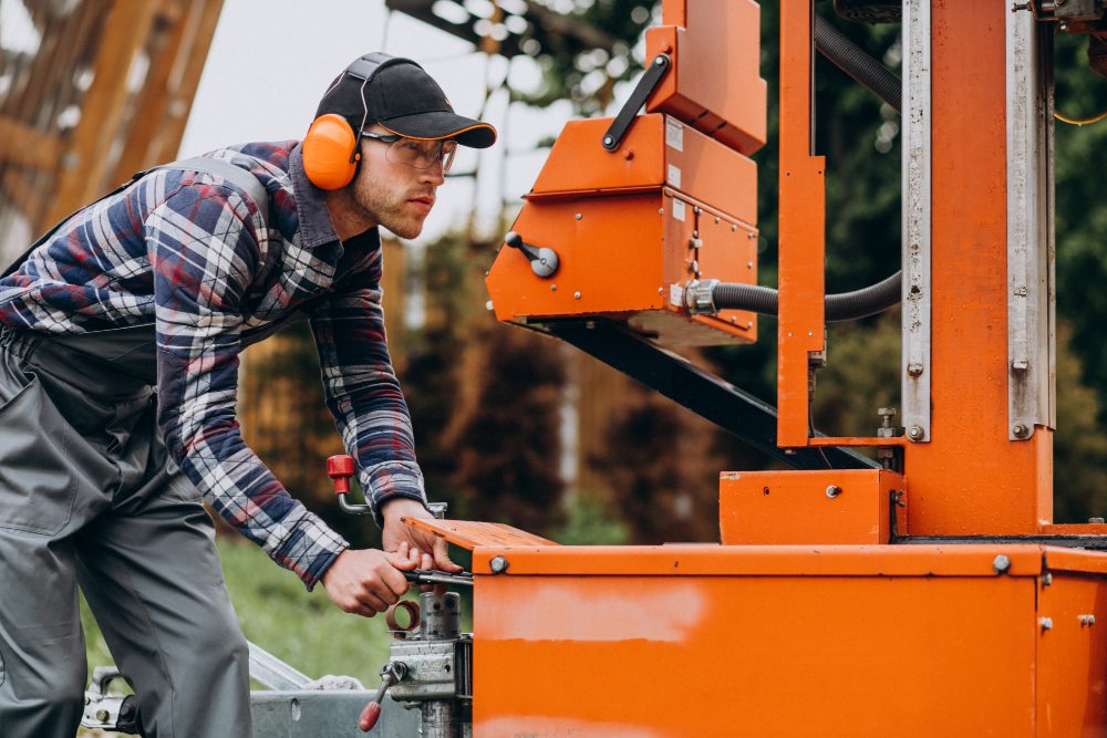 Specialist Suppliers Win the Small Orders Big Distributors Treat as an Afterthought