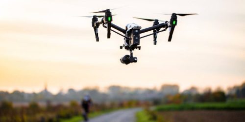 drone-3419851_1920-750x375