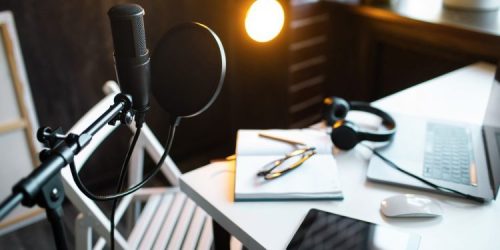 i-changed-my-brands-name-it-was-scary-but-worth-it-750x375